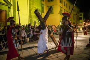 Una via Crucis Vivente
