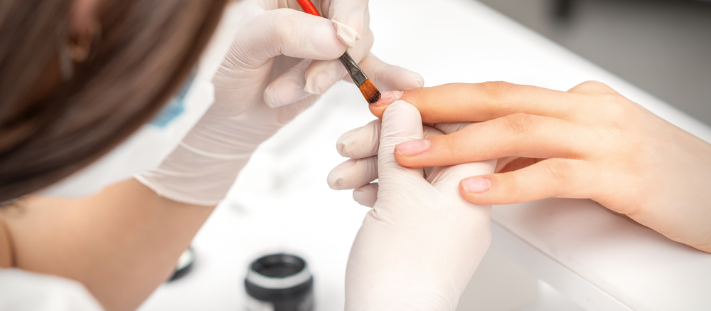 1maggio nuove regole UE: cosa cambia per parrucchieri e aziende hair